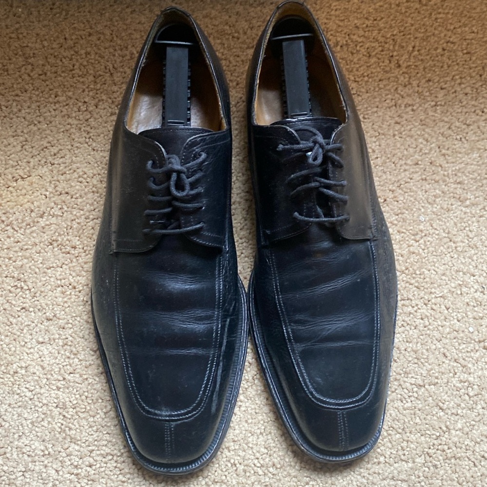 MEZLAN MENS  DRESS SHOE BLACK PRE OWNED GOOD CONDITION